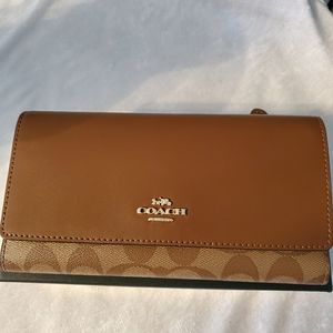 Coach, Authentic, wallet 2 colors